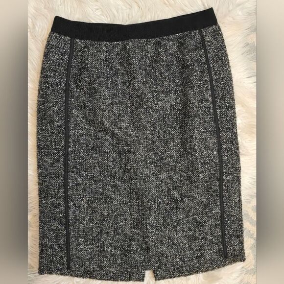 JCREW Pencil Skirt - Picture 1 of 5